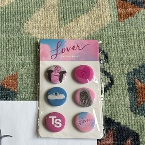 💖🏹 Taylor Swift Lover Era Pin Bundle BNWOT 🏹💖